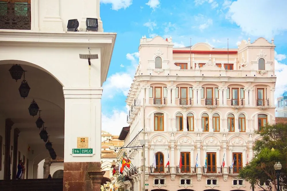 *****  Plaza Grande Hotel Quito Équateur
