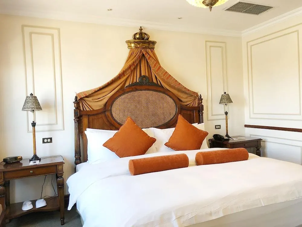 Plaza Grande Hotel Quito 5*,