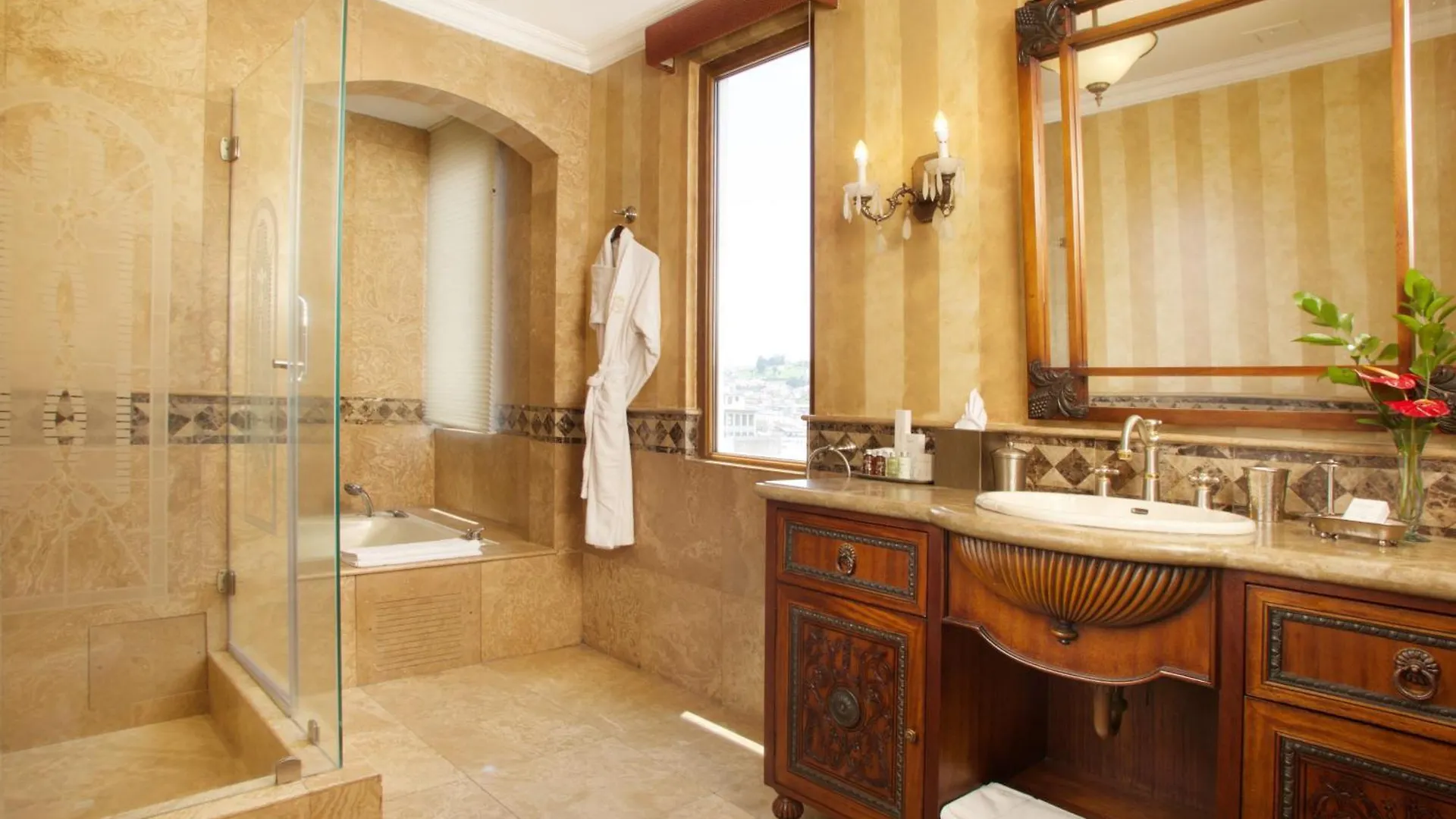 Plaza Grande Hotel Quito